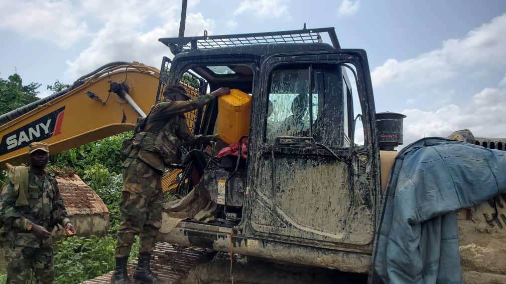 Operation Halt with a seized excavator