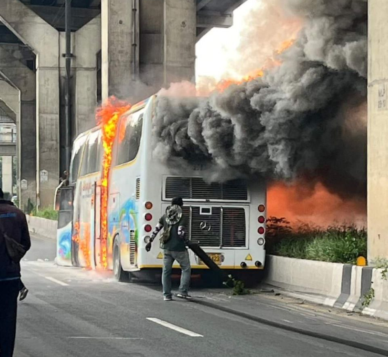 School bus in Thailand burns